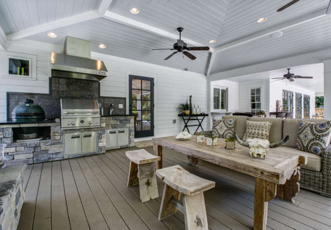 1023-S-Frankland-Rd-Tampa-FL-small-027-Outdoor-Living-Area-666x445-72dpi-1150x800_c